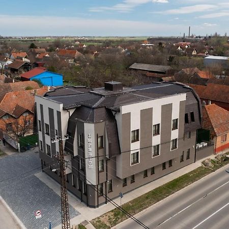 Garni Hotel Imperium Subotica Exterior photo